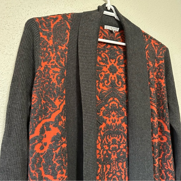 Alberto Makali Gray and Orange Baroque Knit Open Cardigan Jacket - Picture 2 of 7